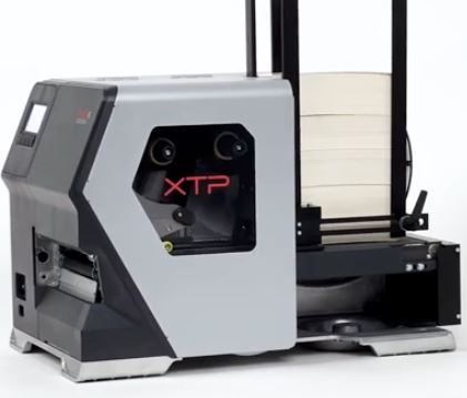 Einzelblatt-Thermodrucker ziehen die Karten vom Stapel ein