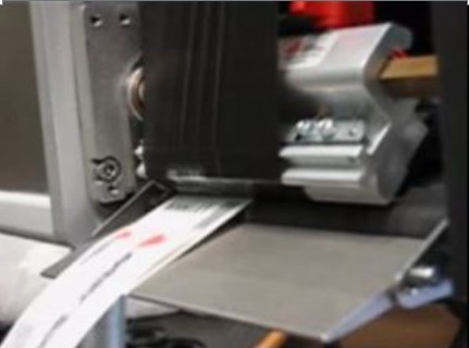 Thermotransferdrucker mit Farbband-Folienspar-Funktion