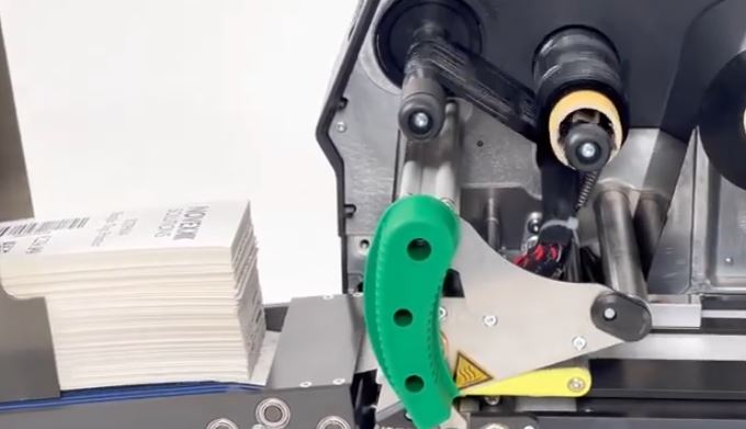 Schornsteinfeger Termin-Postkarten Drucker mit Near-Edge-Druckkopf