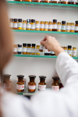 cab CX4 für GHS-Etiketten in der Apotheke
