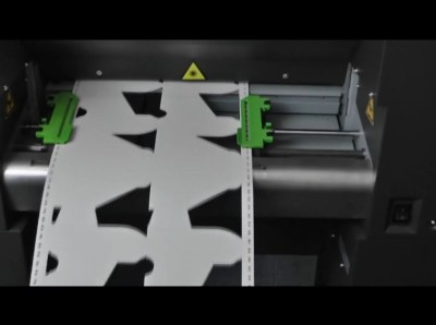 i5-Series Endlos-Laserdrucker bedrucken starke Papiere bis zur Kartonstärke